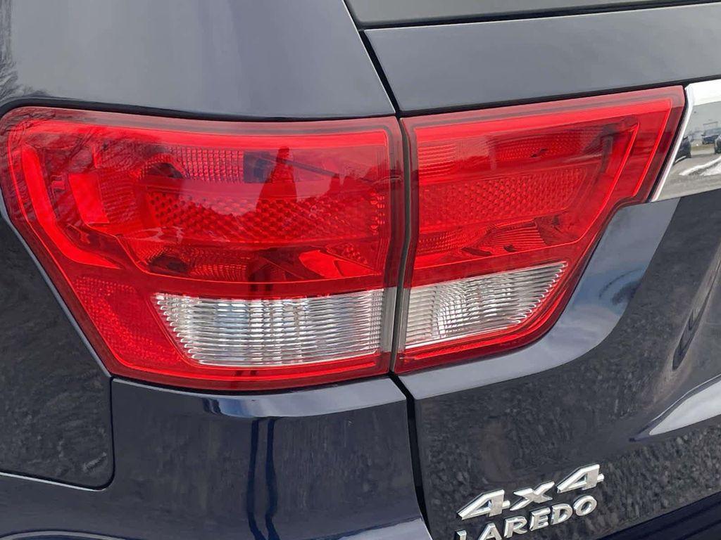 used 2012 Jeep Grand Cherokee car, priced at $11,449