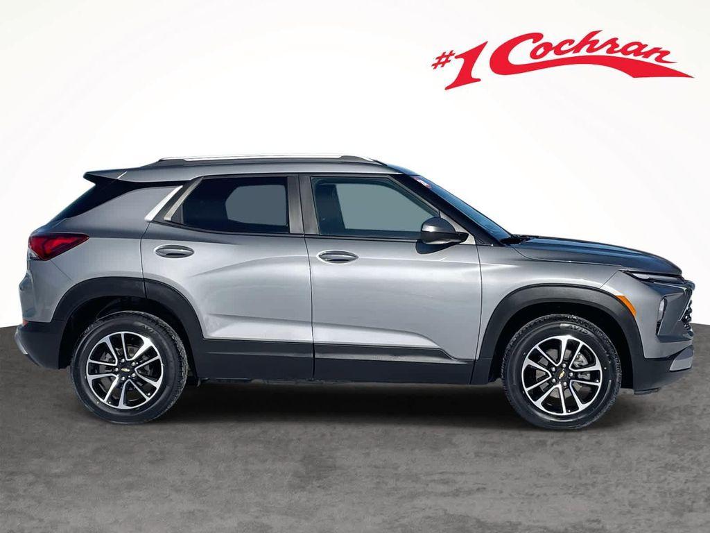 used 2024 Chevrolet TrailBlazer car, priced at $22,916