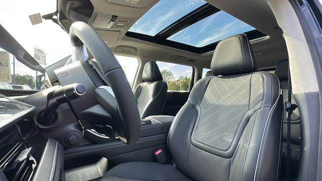 new 2026 INFINITI QX80 car, priced at $94,997
