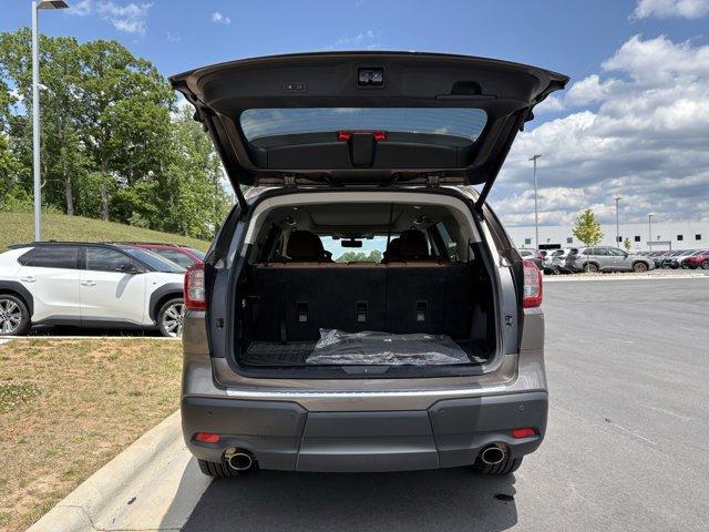 used 2022 Subaru Ascent car, priced at $32,999