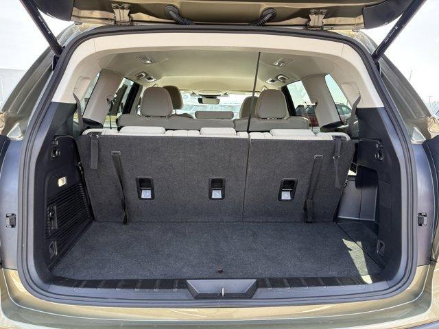 used 2025 Subaru Ascent car, priced at $31,999