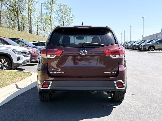 used 2019 Toyota Highlander car, priced at $29,488