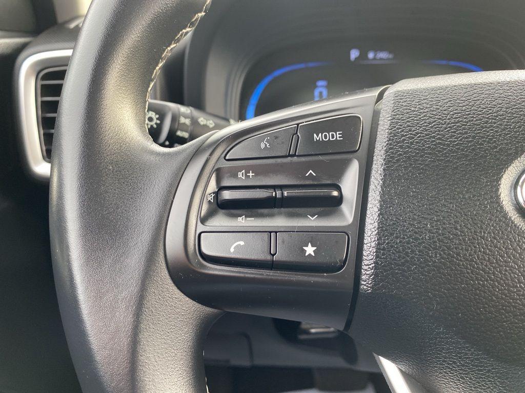 used 2023 Hyundai Venue car, priced at $17,988