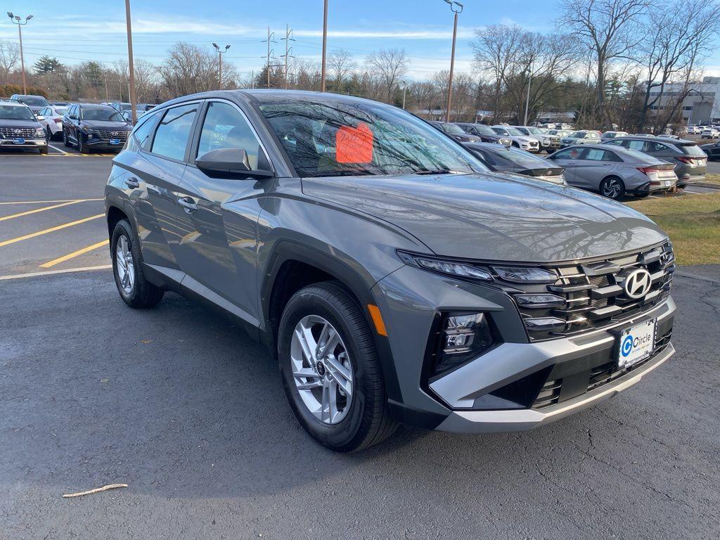 new 2025 Hyundai Tucson car, priced at $26,330