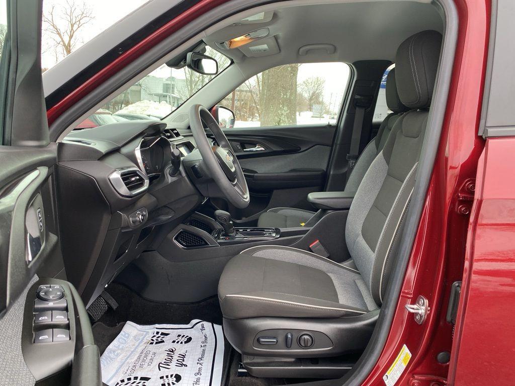 used 2023 Chevrolet TrailBlazer car, priced at $20,988