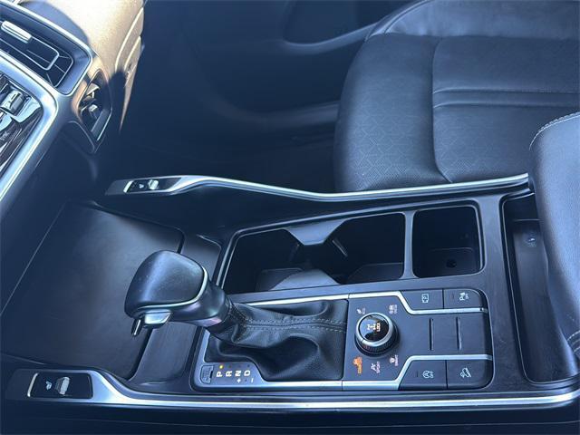used 2022 Kia Sorento car, priced at $22,247