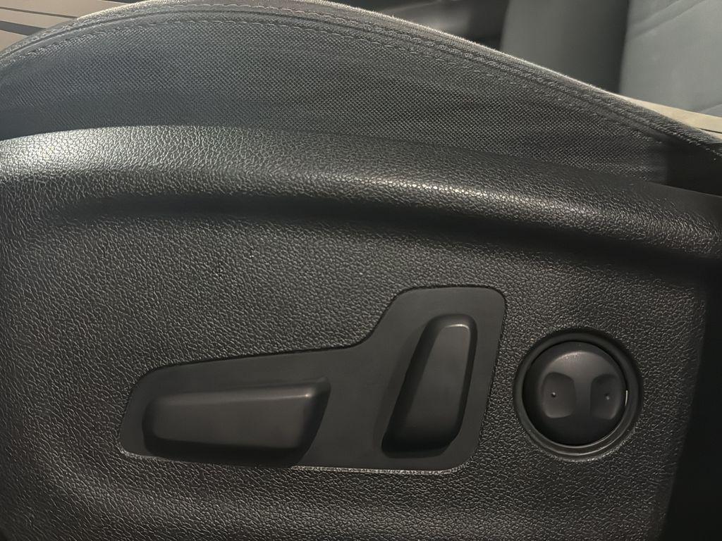 used 2019 Kia Sorento car, priced at $15,246