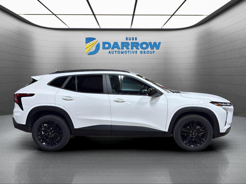 used 2024 Chevrolet Trax car, priced at $20,746