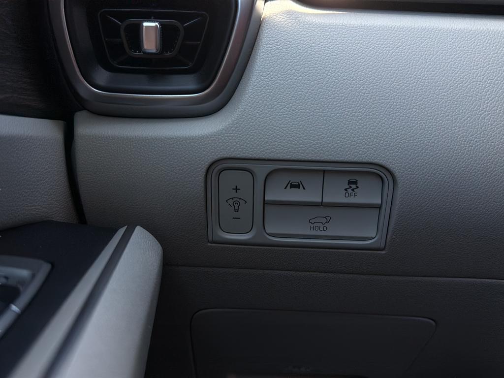 used 2023 Kia Sorento car, priced at $31,994
