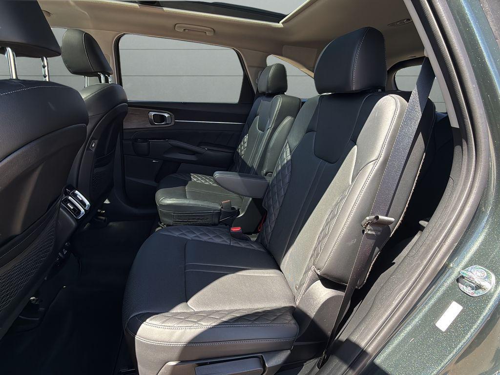 used 2023 Kia Sorento car, priced at $32,996