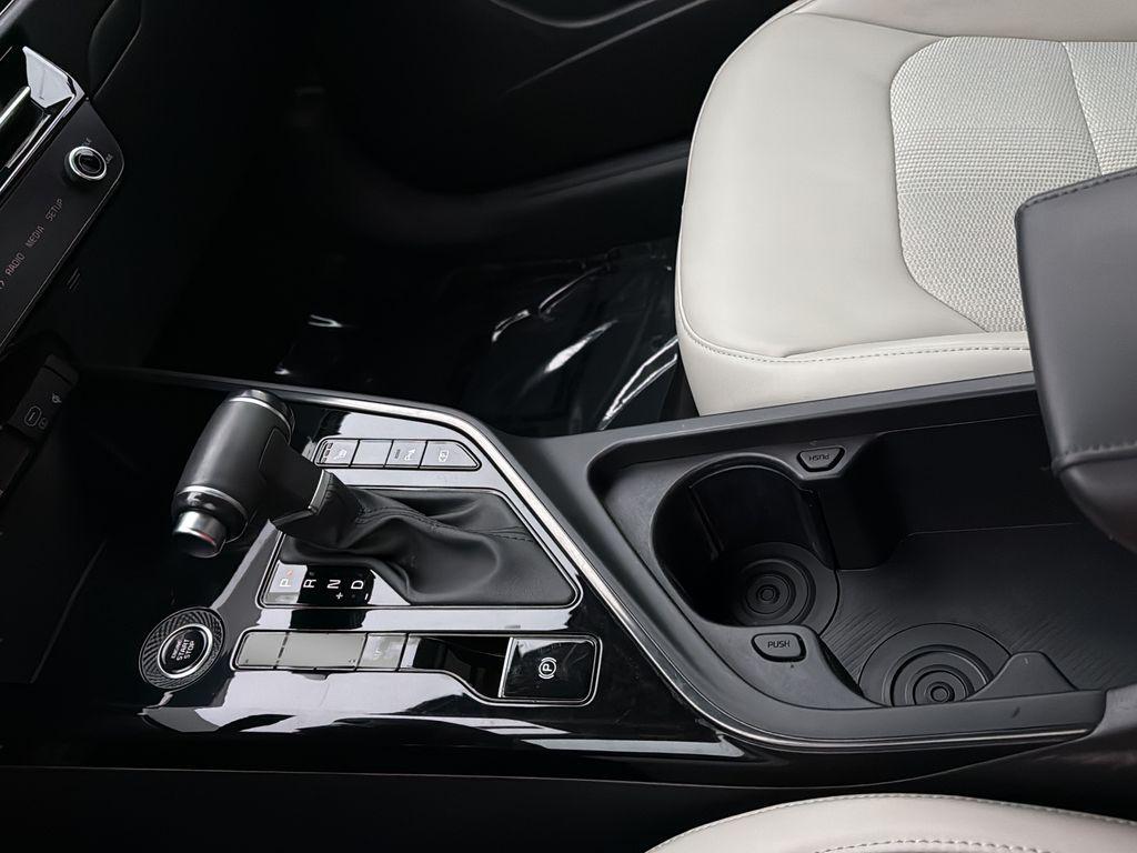 used 2023 Kia Niro car, priced at $19,497