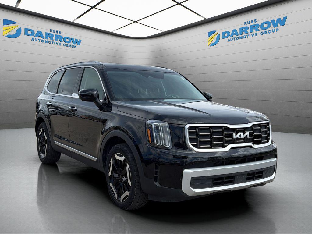 used 2025 Kia Telluride car, priced at $35,394