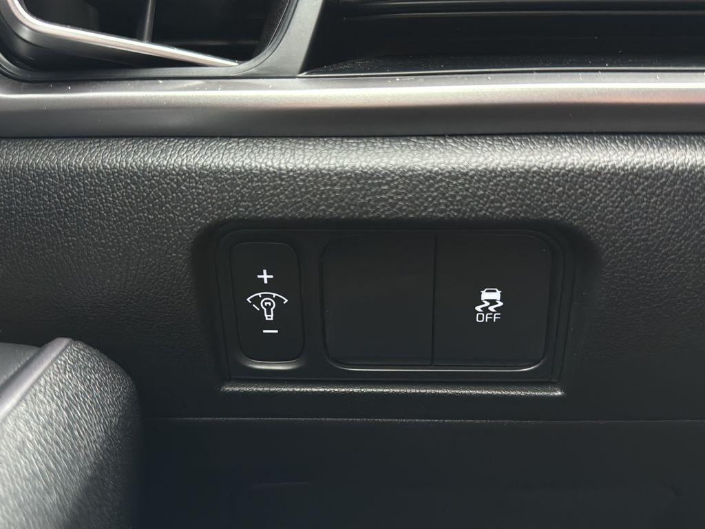 used 2024 Kia Sorento car, priced at $24,490