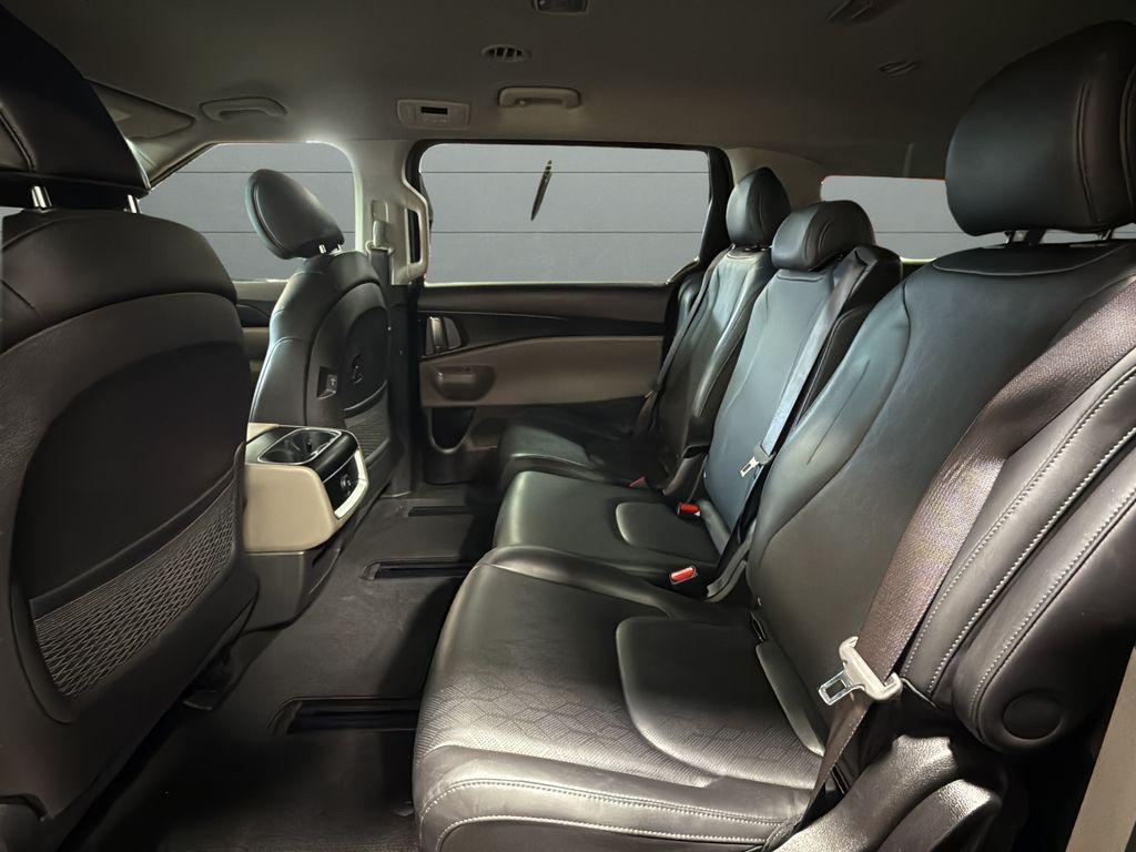 used 2025 Kia Carnival car, priced at $34,246