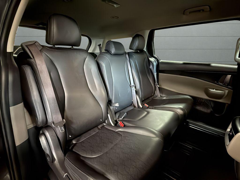 used 2025 Kia Carnival car, priced at $34,246