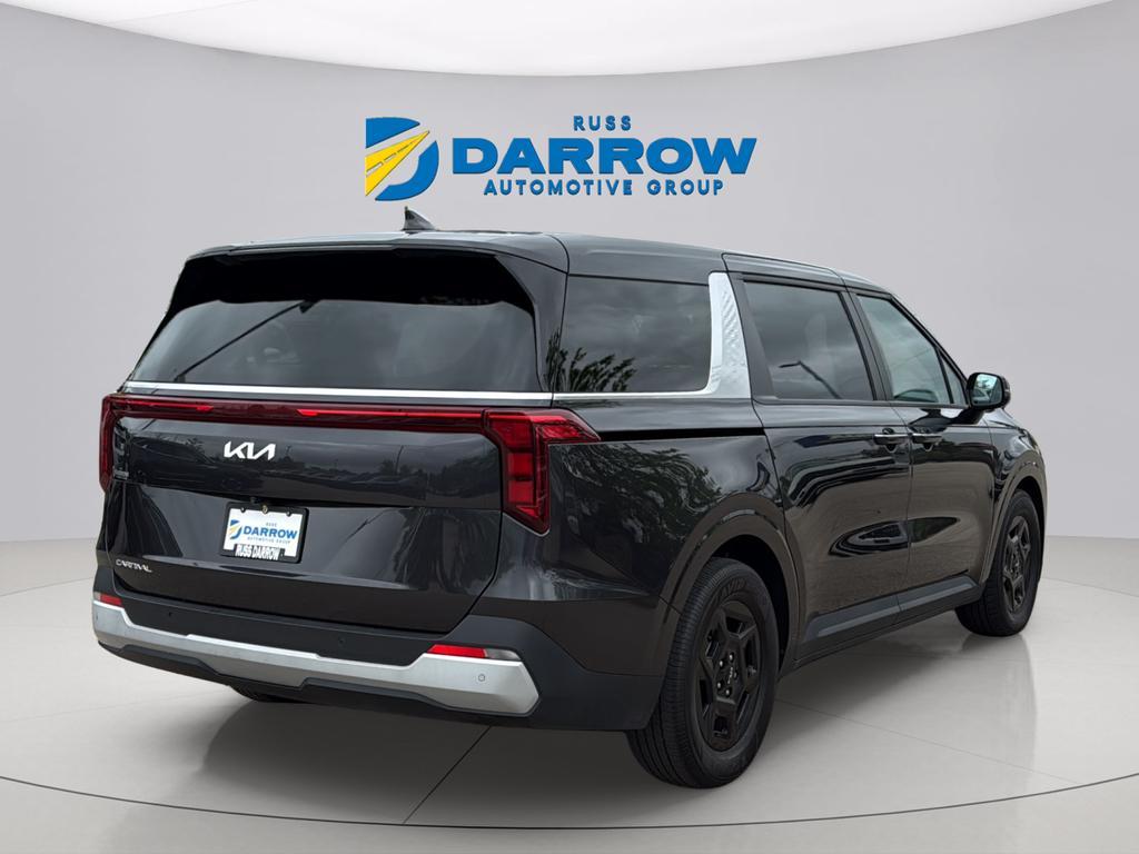 used 2025 Kia Carnival car, priced at $32,746