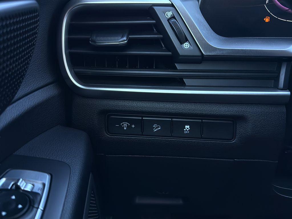 used 2023 Kia Telluride car, priced at $28,697