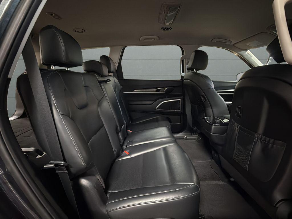 used 2023 Kia Telluride car, priced at $28,697