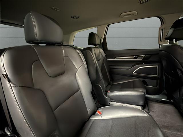 used 2023 Kia Telluride car, priced at $32,990
