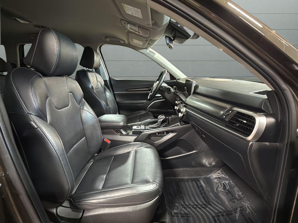 used 2023 Kia Telluride car, priced at $35,246