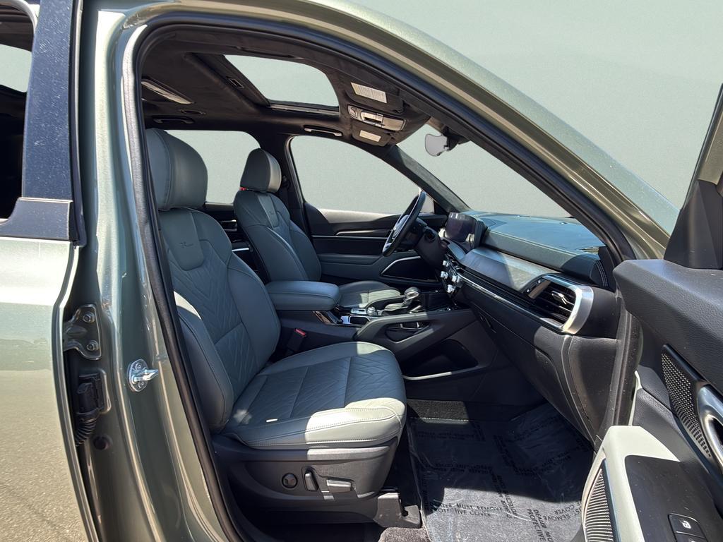 used 2023 Kia Telluride car, priced at $39,246
