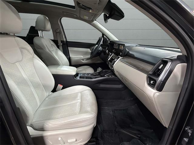 used 2023 Kia Sorento car, priced at $30,997