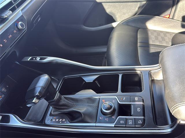 used 2024 Kia Sorento car, priced at $26,497
