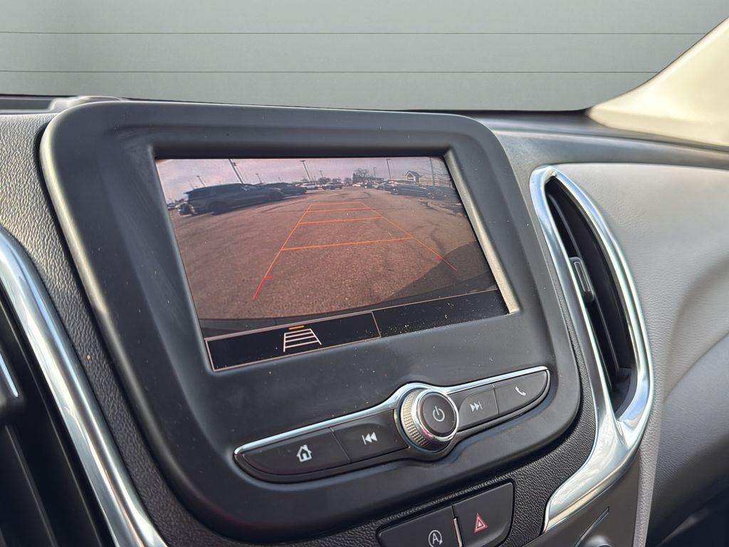 used 2024 Chevrolet Equinox car, priced at $20,397