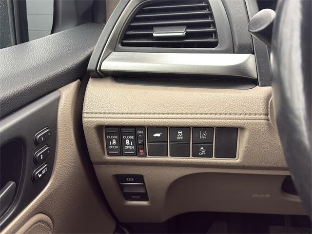 used 2019 Honda Odyssey car, priced at $19,747