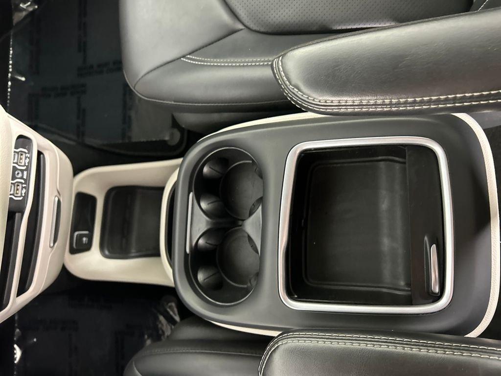 used 2024 Chrysler Pacifica Hybrid car, priced at $27,866