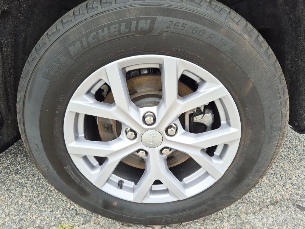 used 2022 Jeep Grand Cherokee L car, priced at $31,209