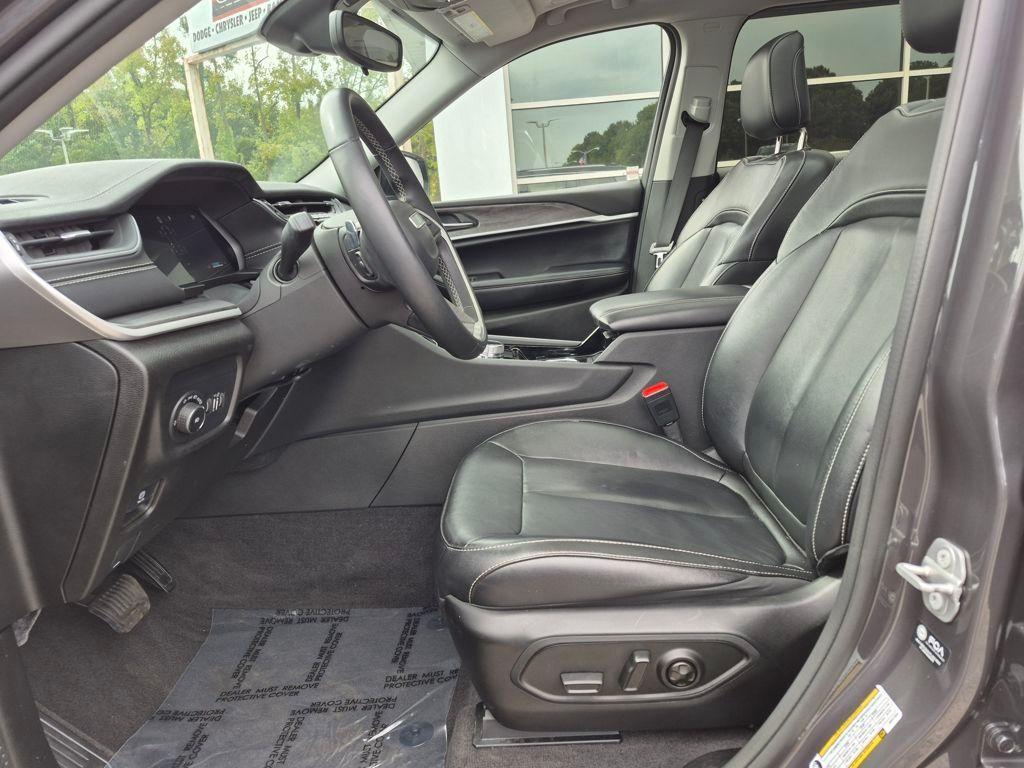 used 2022 Jeep Grand Cherokee L car, priced at $31,209