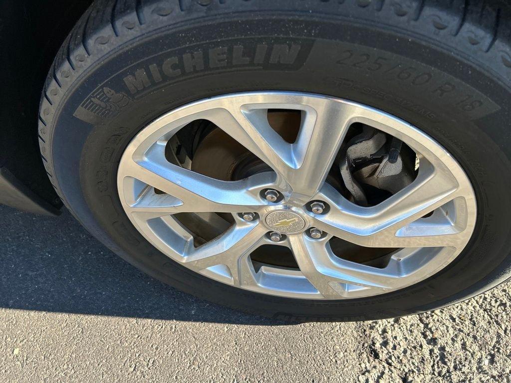 used 2020 Chevrolet Equinox car, priced at $16,900