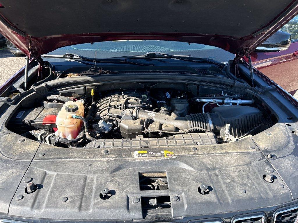 used 2023 Jeep Grand Cherokee car, priced at $28,399