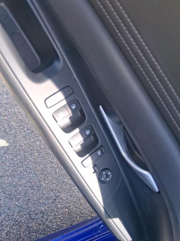 used 2022 Hyundai Elantra car, priced at $19,798