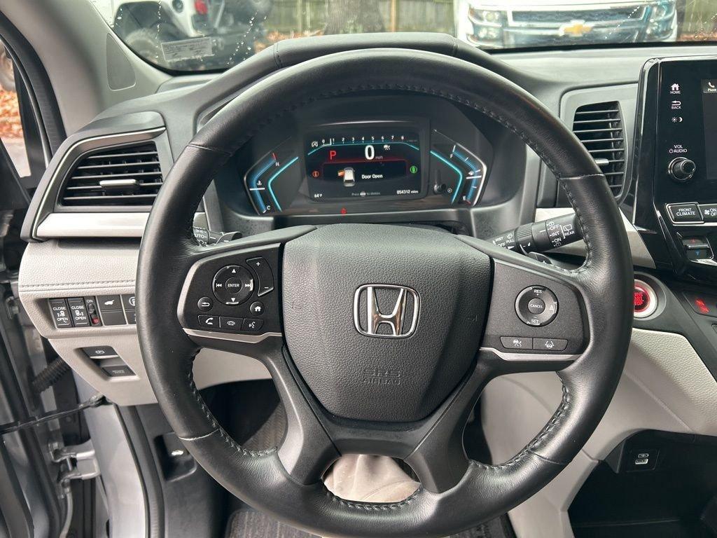 used 2024 Honda Odyssey car, priced at $32,294