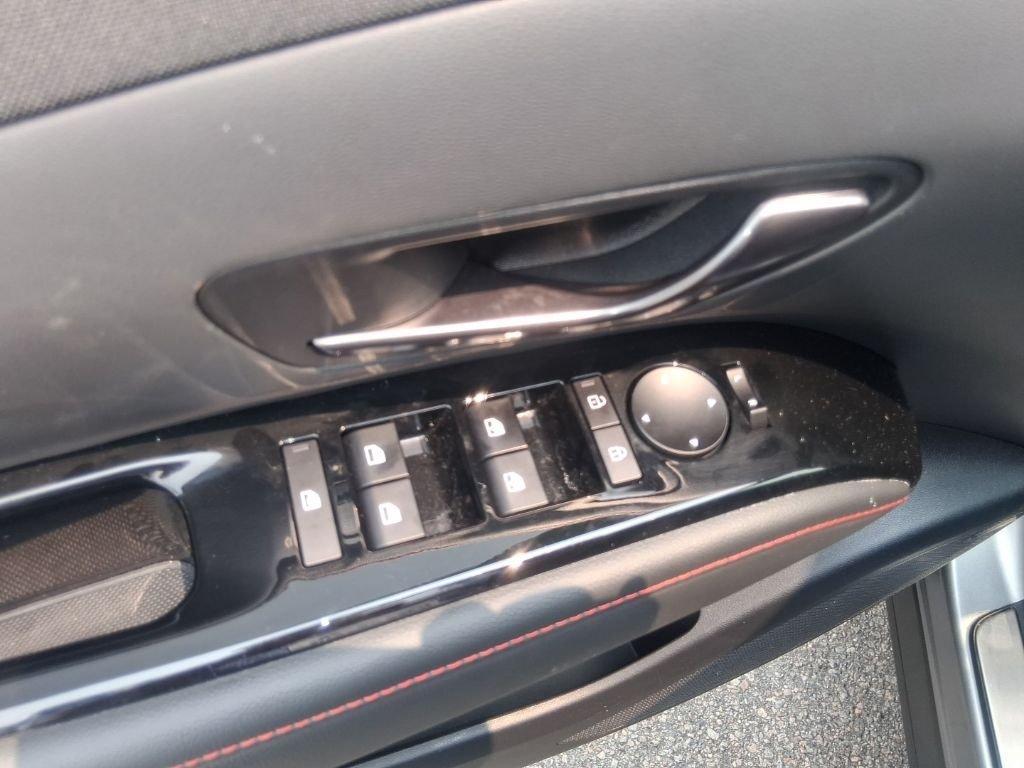 used 2025 Hyundai TUCSON Hybrid car, priced at $30,899