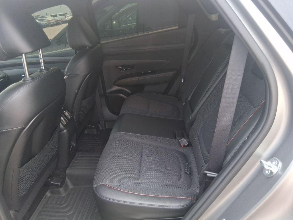 used 2025 Hyundai TUCSON Hybrid car, priced at $30,899