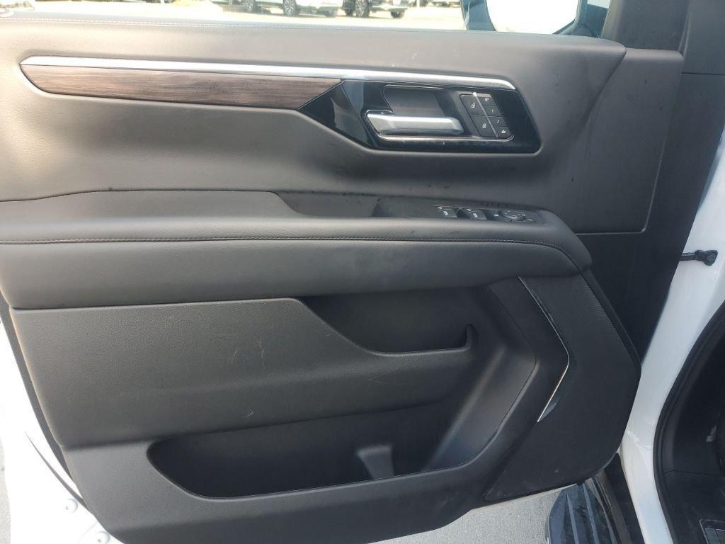 used 2025 Chevrolet Tahoe car, priced at $61,771