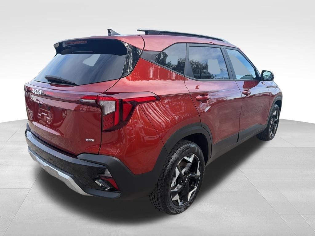 used 2025 Kia Seltos car, priced at $27,494