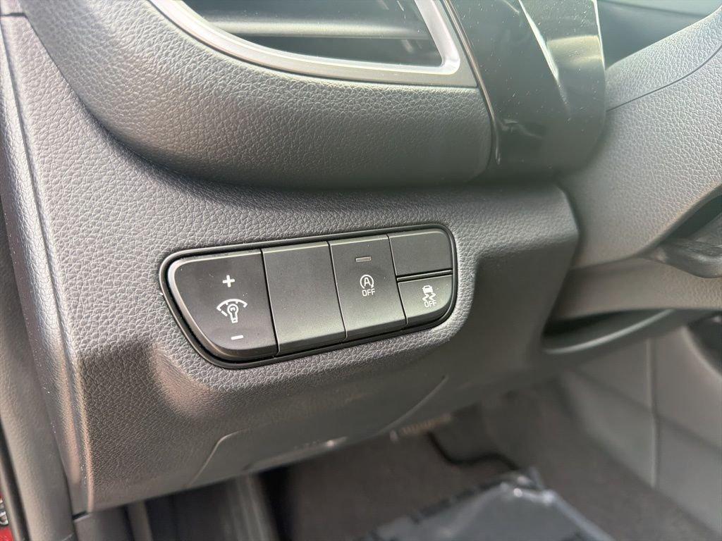 used 2025 Kia Seltos car, priced at $27,494