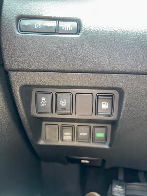 used 2020 Nissan Rogue car, priced at $14,998