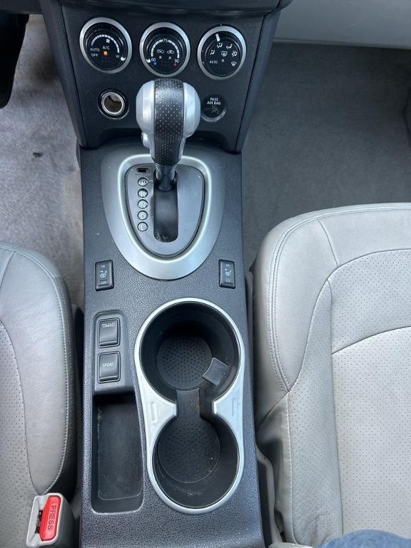 used 2013 Nissan Rogue car, priced at $7,786