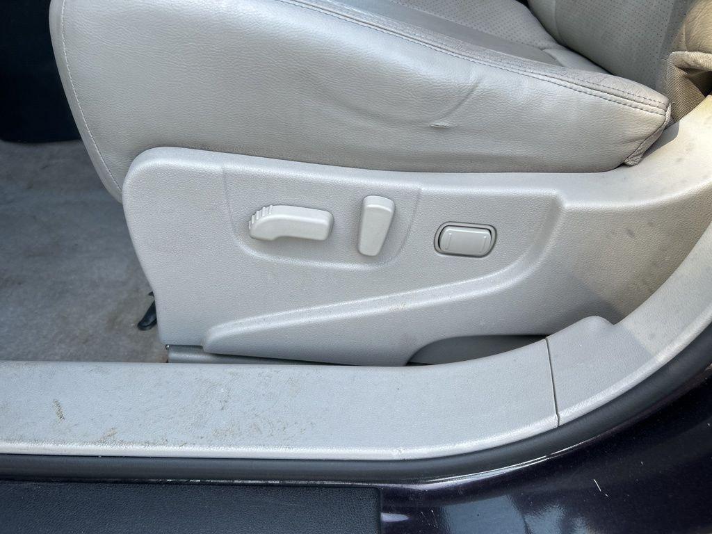 used 2013 Nissan Rogue car, priced at $7,786