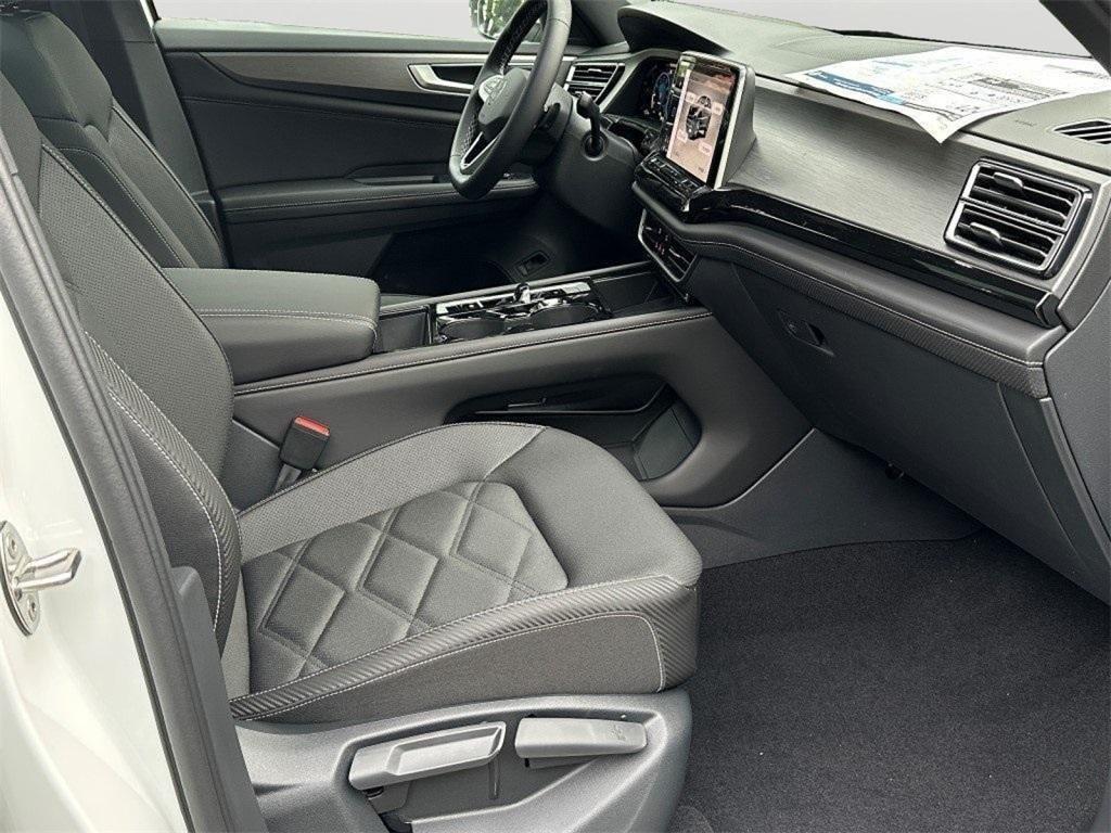 new 2025 Volkswagen Atlas Cross Sport car, priced at $43,846