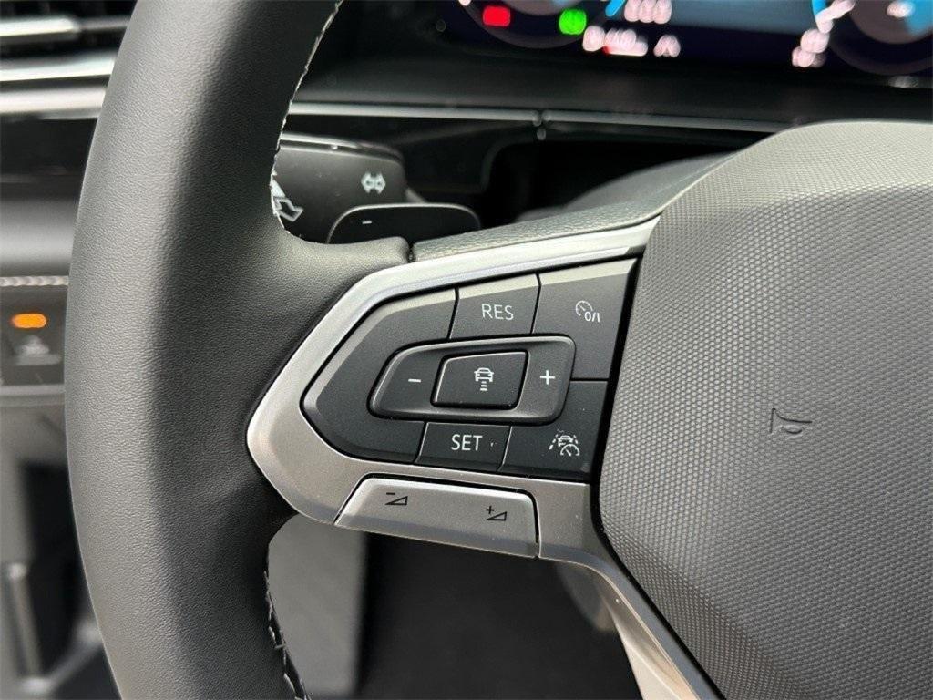 new 2025 Volkswagen Atlas Cross Sport car, priced at $43,846