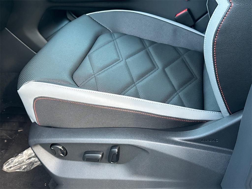 new 2026 Volkswagen Atlas car, priced at $46,384