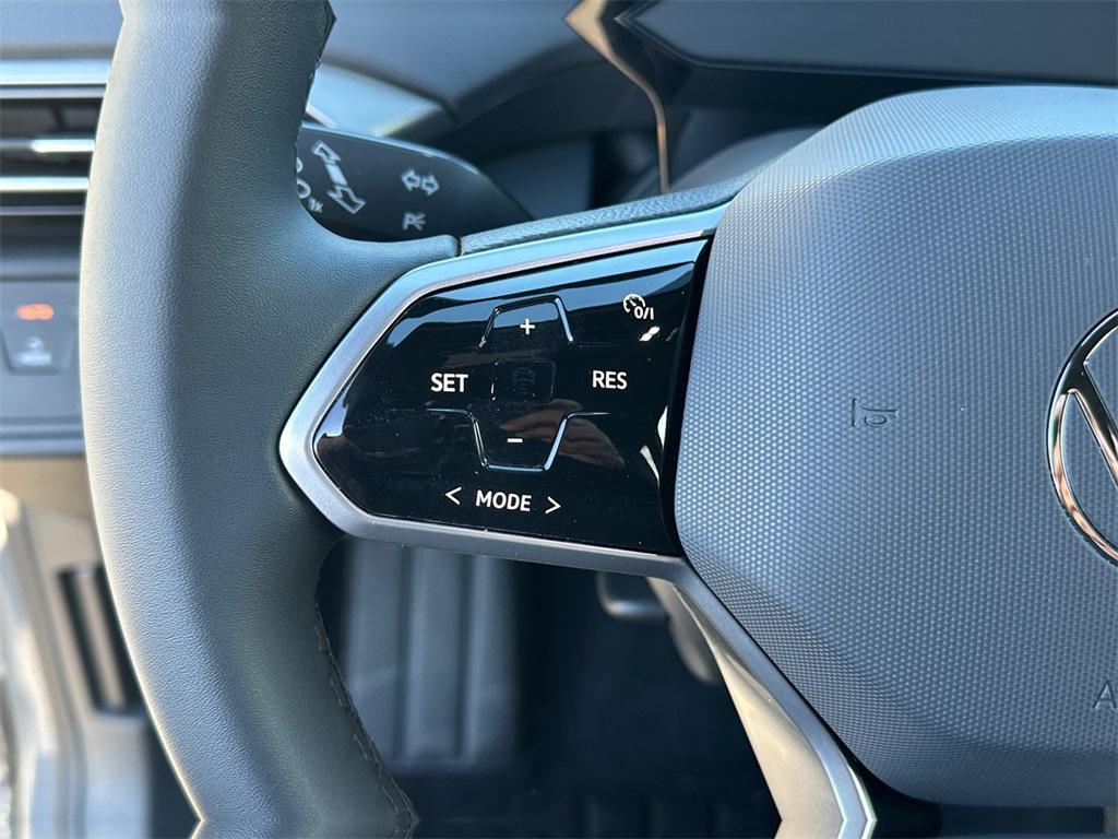 used 2024 Volkswagen ID.4 car, priced at $20,229