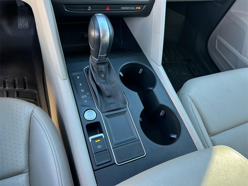 used 2018 Volkswagen Atlas car, priced at $12,247