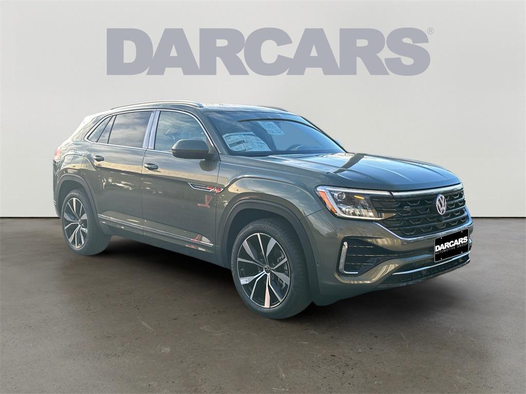 new 2026 Volkswagen Atlas Cross Sport car, priced at $51,824